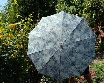 Vintage umbrella Rain umbrella Retro umbrella Floral umbrella Folding umbrella Ladies umbrella Victorian umbrella Womens umbrella