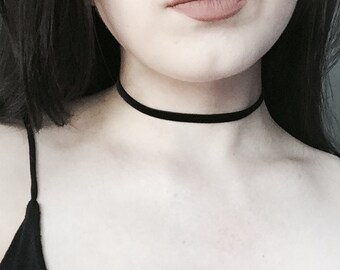 Thin Black Velvet Choker