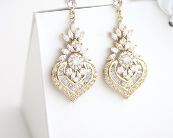 Gold Earrings Bridal Earrings Gold Crystal Earrings Pearl Wedding Earrings Vintage Wedding Jewelry EVIE DROP