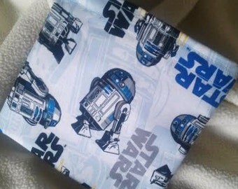 Reusable Sandwich Bag, Reusable Snack Bag, Travel Bag, Organizer, Grab Bag, Party Favor, Teacher Gift "A Star Wars Favorite Character"