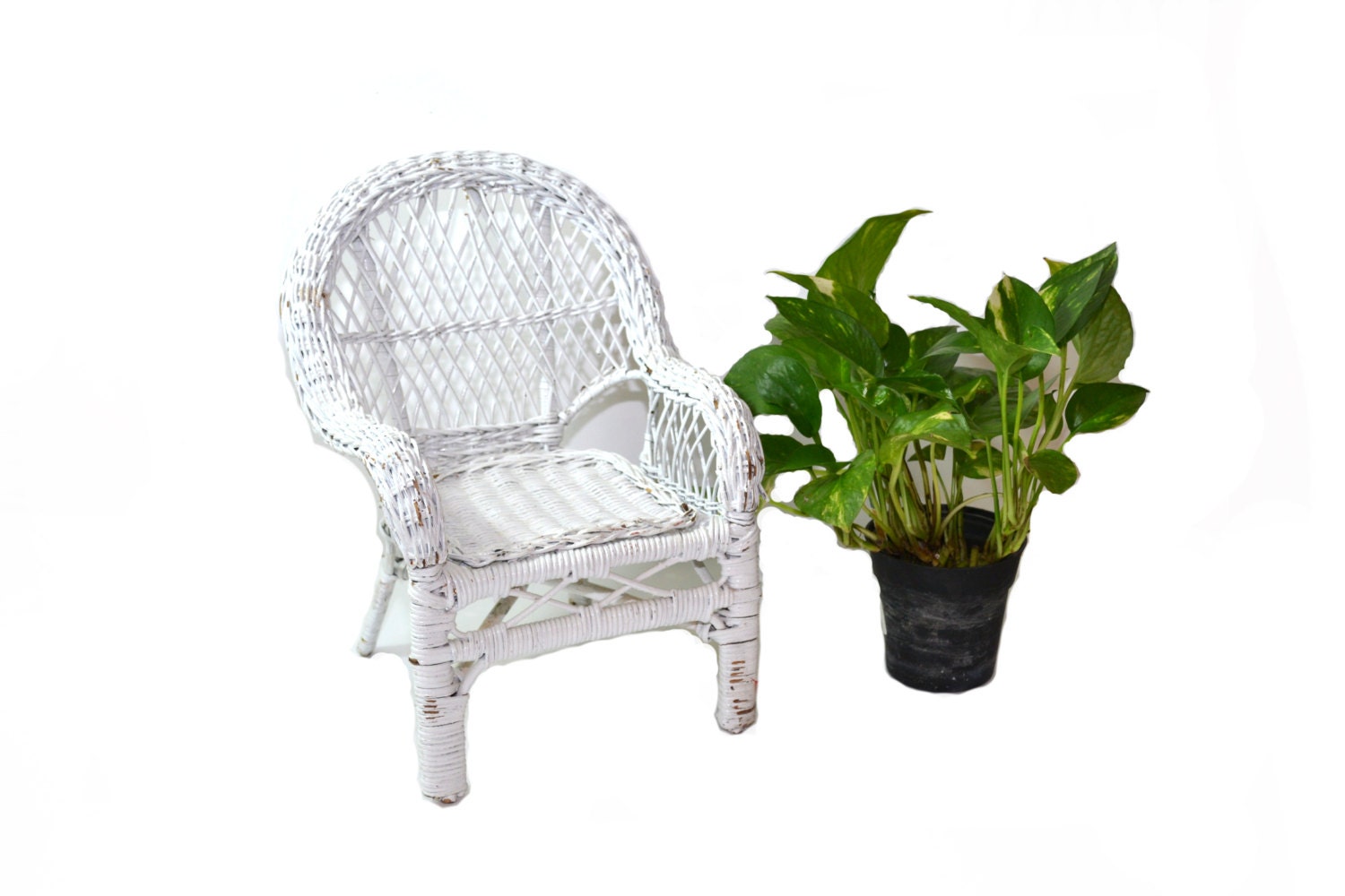 Wicker Chair Plant Stand Wicker Chair Planter by JudysJunktion