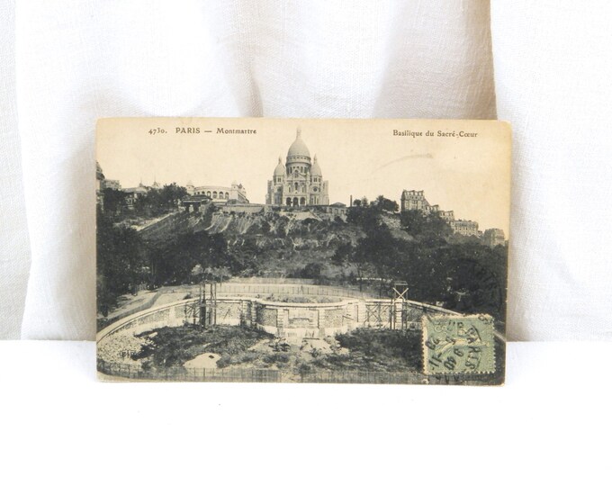 French Antique Black and White Postcard, The Sacré Coeur de Monmartre Paris / French Parisian Decor Vintage Postcard Retro Home Interior