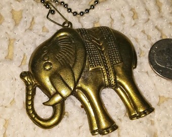 Elephant Fan/Light Pull (E 477)