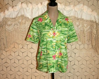 Green Hawaiian Shirt Women Short Sleeve Blouse Boxy Tropical Beach Clothing Palm Trees Floral Lime Casual Summer Top Resort Womens Clothing