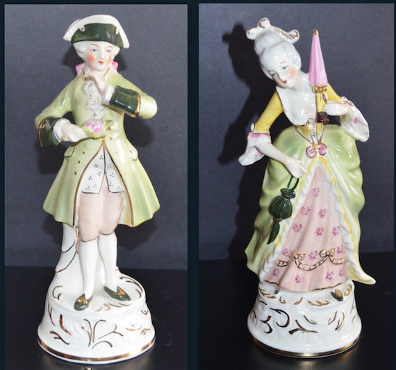 Vintage Mid Century Coventry Ceramic Figurine Set Colonial
