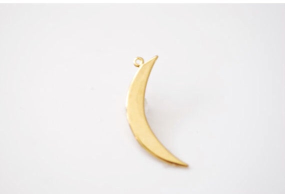 •TINY CRESCENT MOON• shiny gold vermeil stud earrings