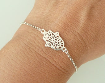 Hamsa Bracelet in Sterling Silver, Hand of Fatima Bracelet, Gold Hamsa Bracelet, Thin Chain Bracelet, 925 Sterling Silver Jewelry
