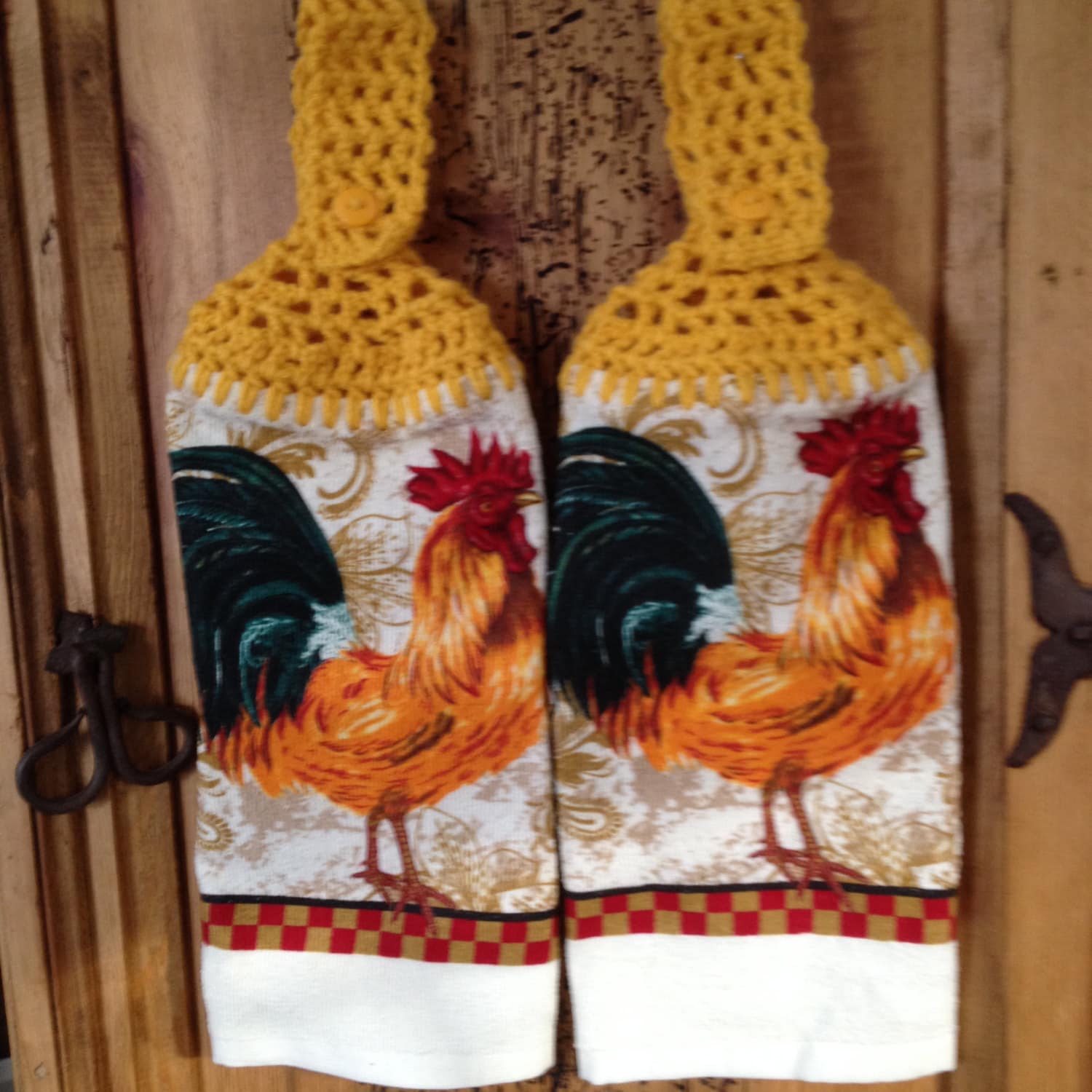 Rooster Country kitchen decor kitchen towel by SimplybyCindy