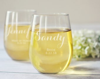 Bridesmaid Stemless Wine Glasses - Set of 4 - Bridesmaid Proposal - Personalized Glass - Bridesmaid Glass - Bridal Party - Wedding Glasses