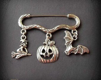 Halloween Brooch, Pumpkin Brooch, Witch Brooch, Bat Brooch, Kilt Pin Brooch, Wiccan Brooch, Charm Brooch, Silver Bar Brooch, Wicca, Samhain