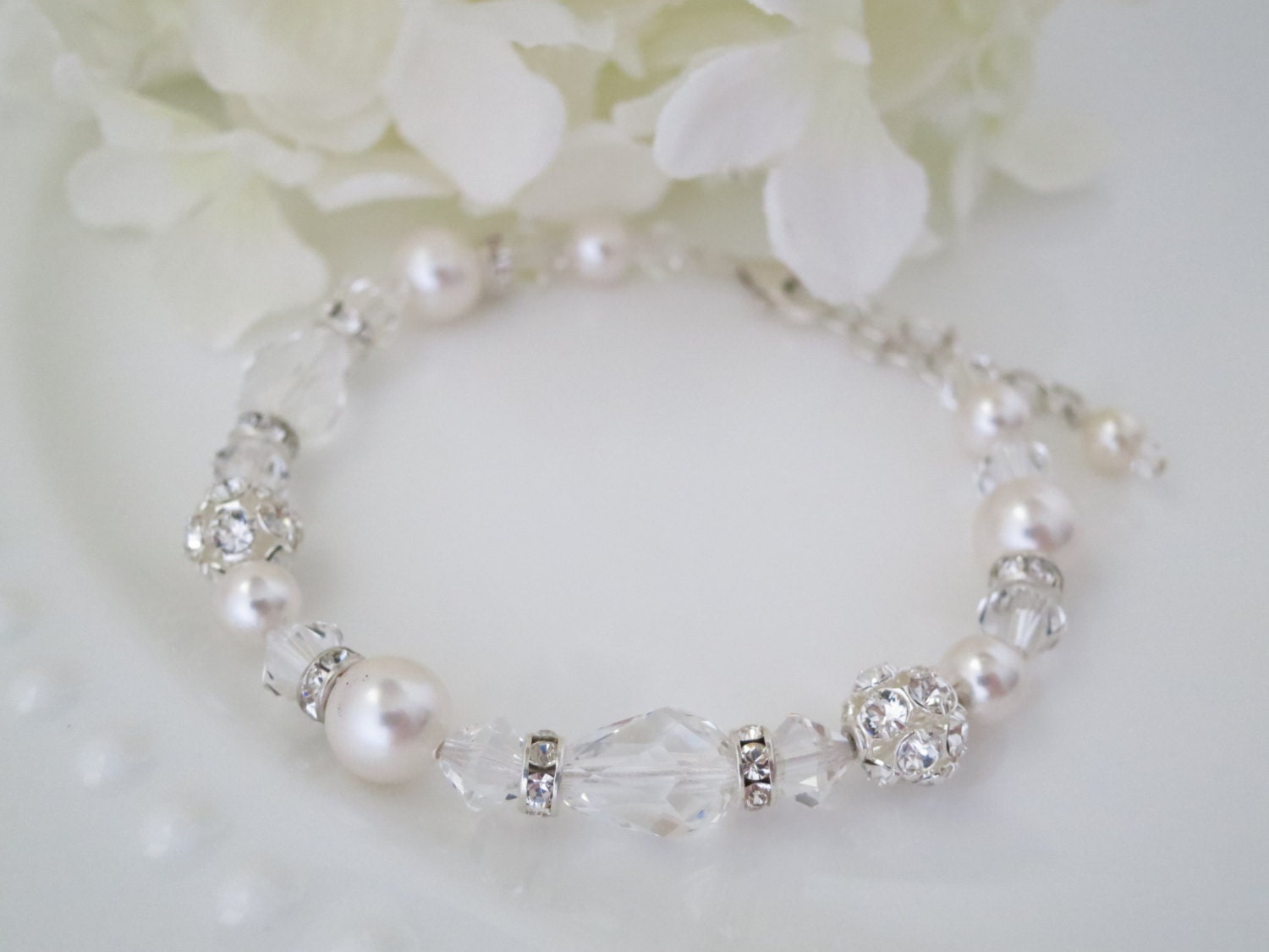 Crystal teardrop bridal bracelet, Swarovski crystal and pearl wedding bracelet, Simple classic style bracelet