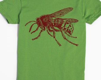 Women's Honey Bee Shirt - Bumble Bee Art - Bee T-shirt - Bumblebee Tshirt - Insect Art - Huge Bee - Honey