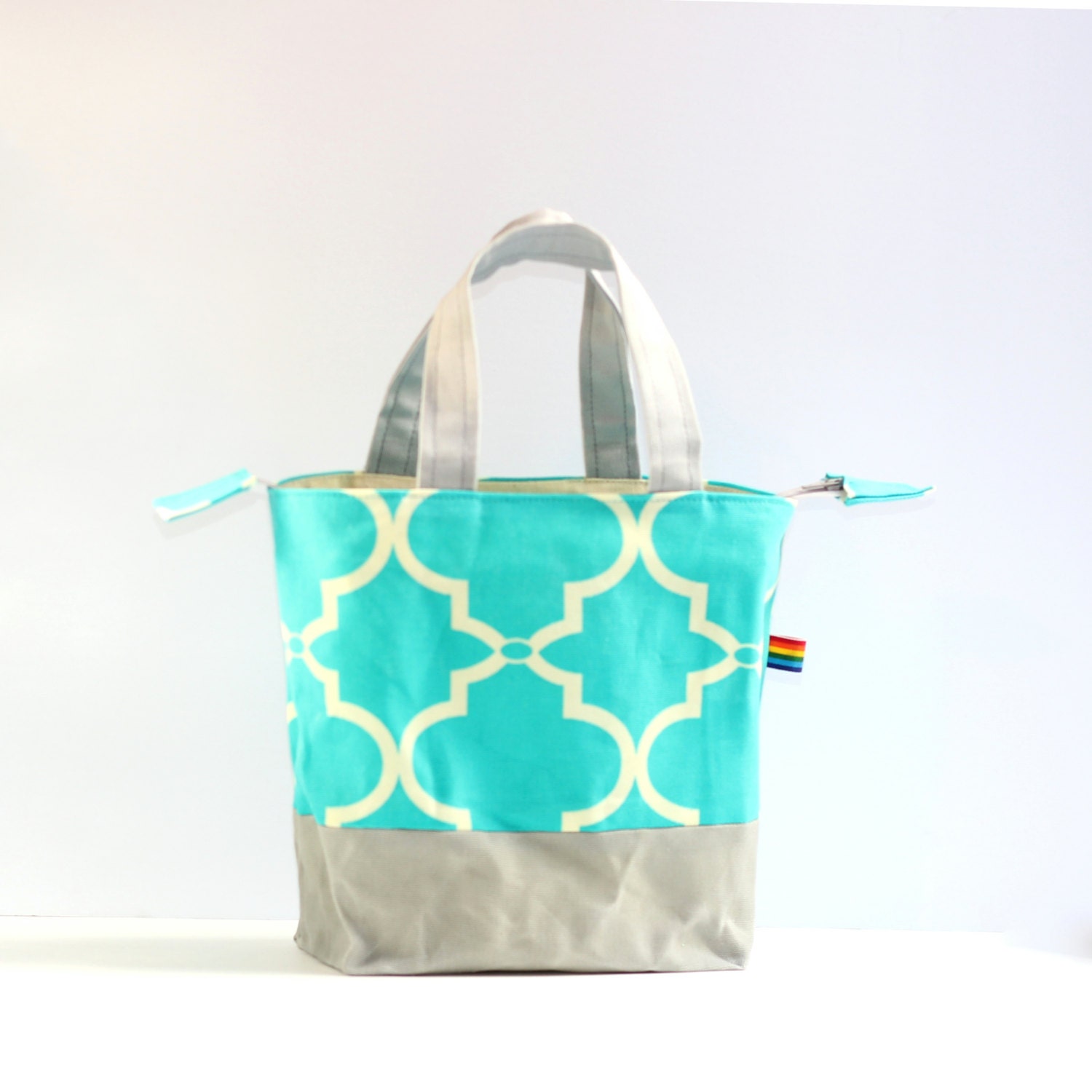 Waxed Canvas Lunch Tote Lined Two Tone Canvas by RainbowBeeDesign