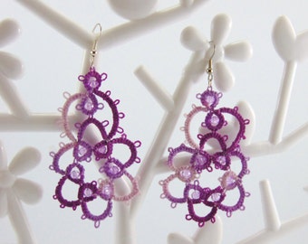 Earrings, eardrops, violet cotton, chiacchierino needle technique, cristal pearls, boucles oreilles, frivolité, orecchini pendenti