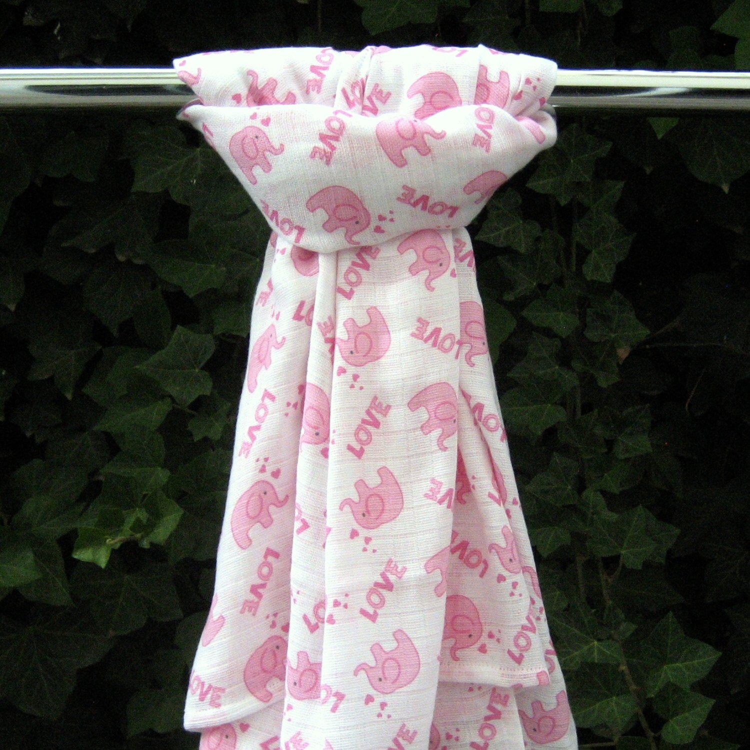 CLEARANCELIMITED QUANTITIESPersonalized Muslin Swaddle