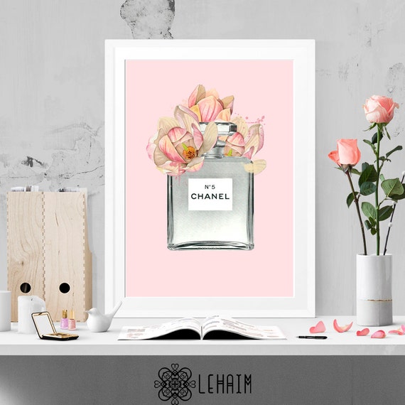 Items similar to Coco Chanel N 5 perfume print, Paris elegant art ...