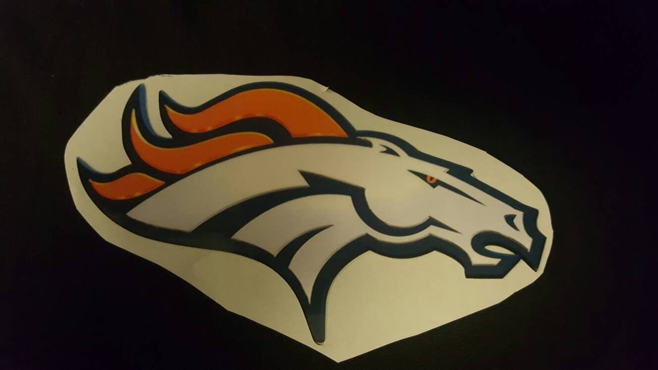 Denver Broncos Logo Vinyl Decals / Sticker / Laptop Art / Car