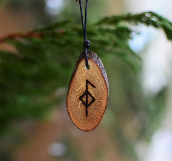 Viking Necklace Runes Amulet Good Health Healing Amulet