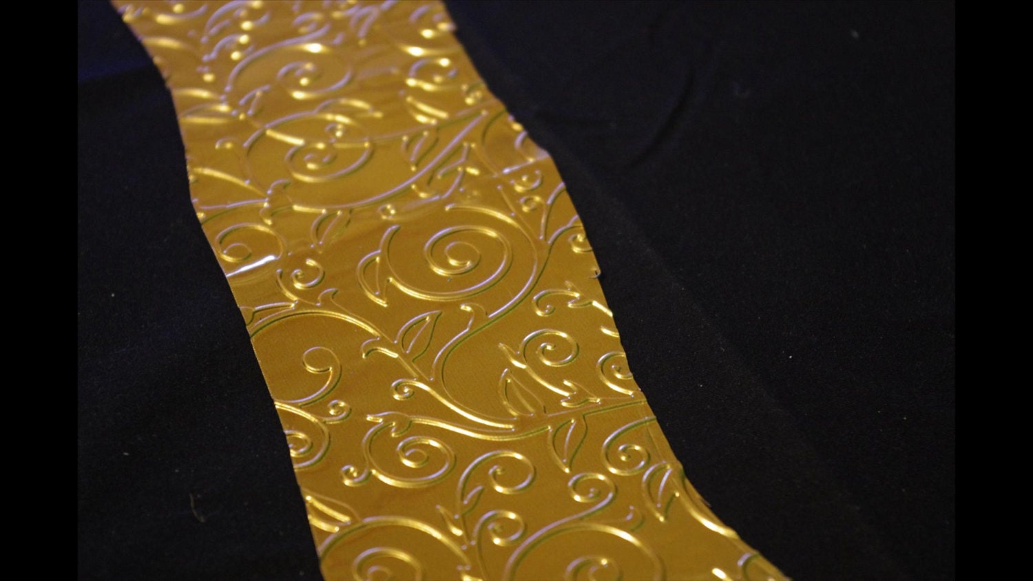 Ribbon, Metal ribbon, Swirl embossed, twosided embossed from