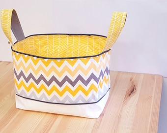 Two-handled basket fabrics / Large basket diapers / toy's basket yellow and gray chevron / Baby room's decor and organization