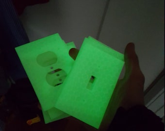 Glow-in-the-Dark Light and Outlet Covers