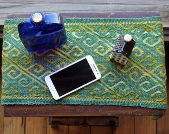 Doily mapuche design, handwoven textile, small table cloth runner, rustic decoration, wall hanging, hand-dyed, table runner, cottage