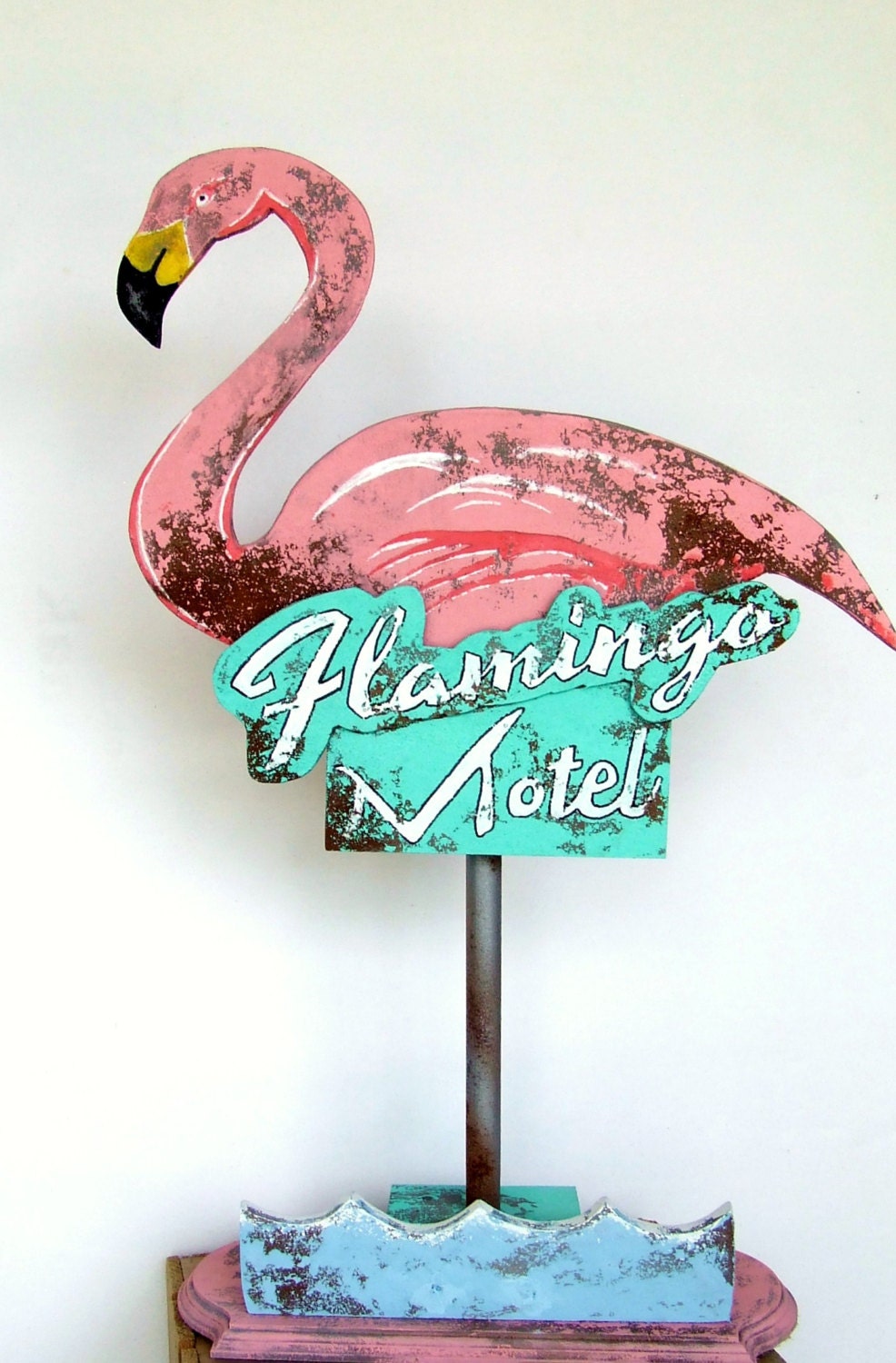 pink flamingo motel