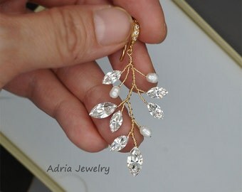 Gold bridal earrings Crystal Wedding Earrings Swarovski Rhinestone Earrings Leaf Earrings Rhinestone Wedding Jewelry Gold Wedding earrings
