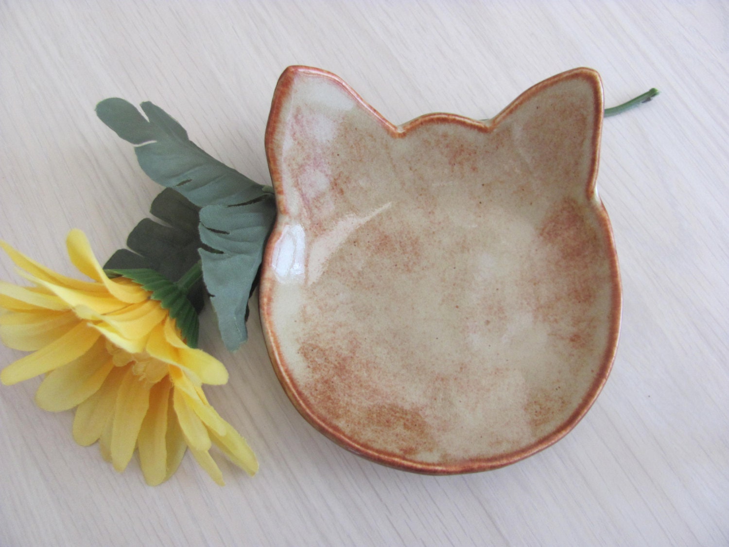 Handmade Cat Dish Ceramic Pottery Ring Holder by SharsArtPottery