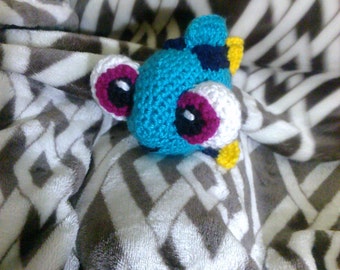 Crochet baby Dory fish