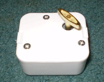 18 Note Music Box Movements - White Cover - Lots of New Songs +