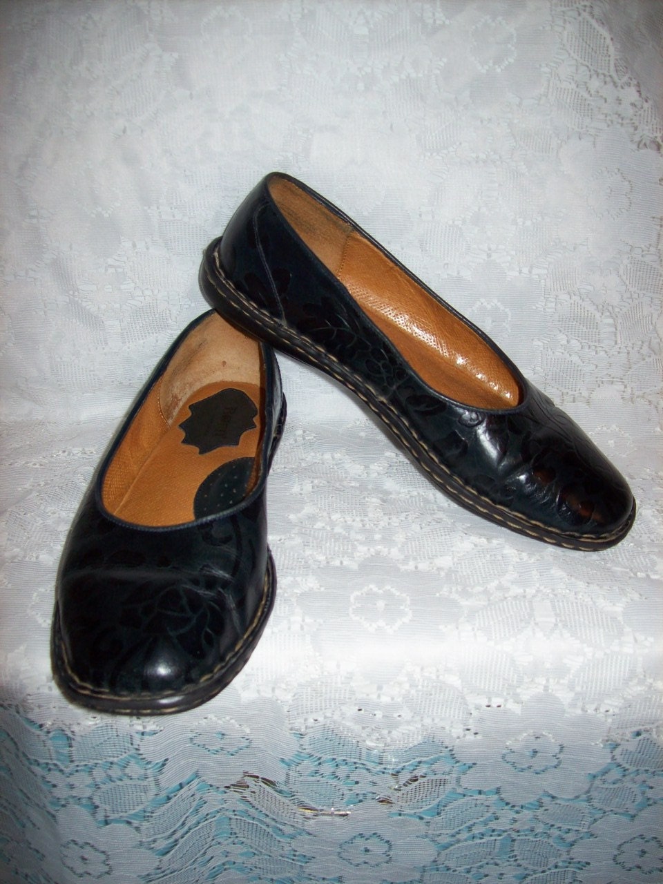 Vintage Ladies Black Leather Loafers Slip On Flats by BORN
