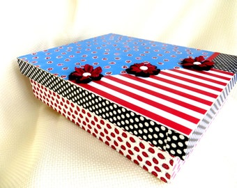 Ladybug Polka Dot and stripe Memory or Keepsake Box. Baby Girl, Toddler Girl Memories, Room Decor, Birthday gift, Time Capsule, Memorial