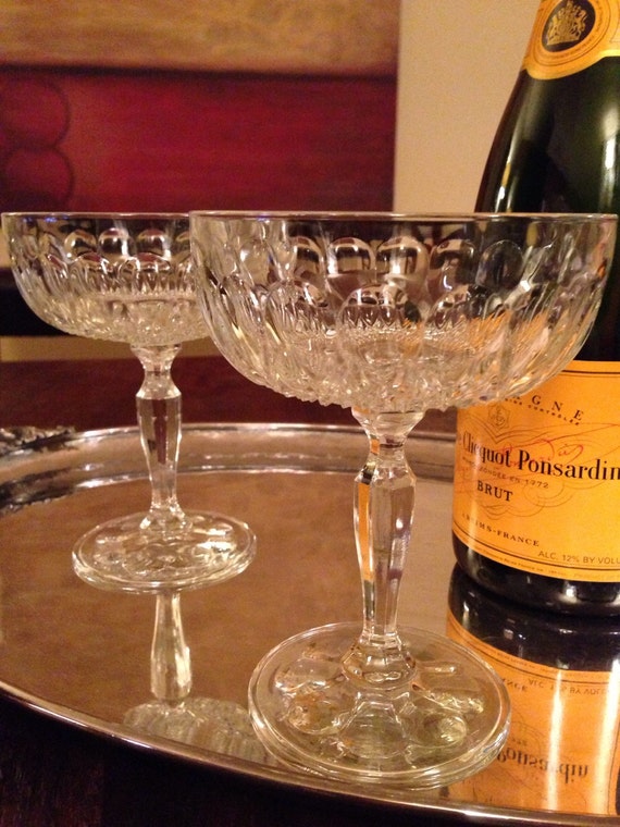 Champagne Coupes Vintage 4