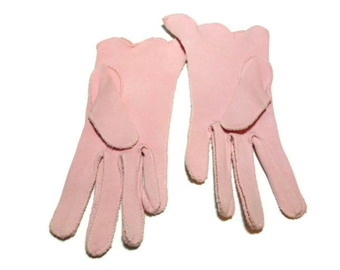 FREE SHIPPING Pink gloves, scalloped slanted edges, wrist length, size 6 1/2 or 7, decorative seam down the front