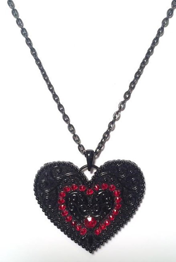 Black/Red Heart Necklace