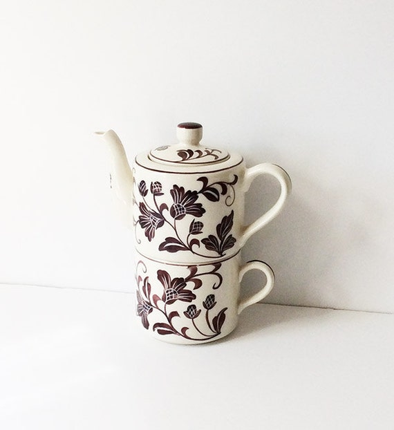 Teapot Set / Stackable Single Serve Teapot and Cup