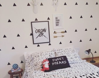 Gold Triangle Wall Decal Baby Nursery Wall art Modern Nursery Decal kid's room nursery,Wall decals,Home decoration ,Living room Decal