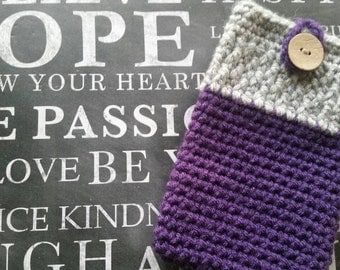 Cell phone case. Purple and grey. Handmade crocheted smartphone cozy. Stylish phone case.