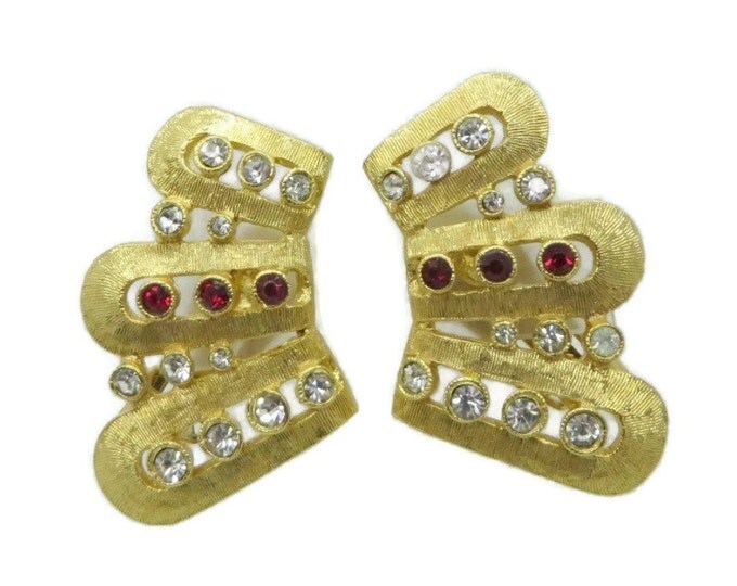 Hattie Carnegie Rhinestone Fan Earrings, Vintage Gold Tone Red White Rhinestone Clip-on Earrings