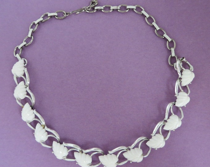 Vintage White Leaf Necklace, Plastic Leaves Silver Tone Necklace, Christmas Gift