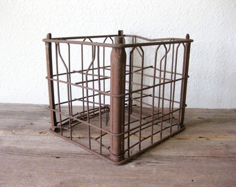 Vintage Metal Wire Milk Bottle Crate with Dividers ~ Rustic Industrial Home ~ Marked 4 Home Juice Co MP 69