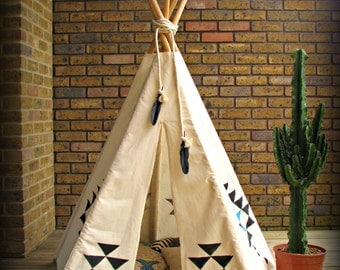 Teepee tent, playtent, handprinted, natural cotton fabric