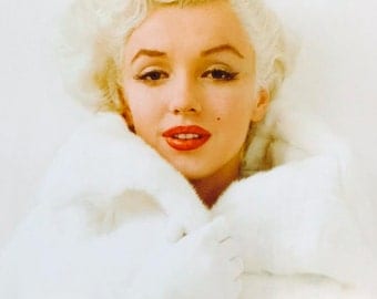 Marilyn Monroe in White Fur Coat Poster Print (16"x20") Print Only or Framed in 1" Black Wood Frame