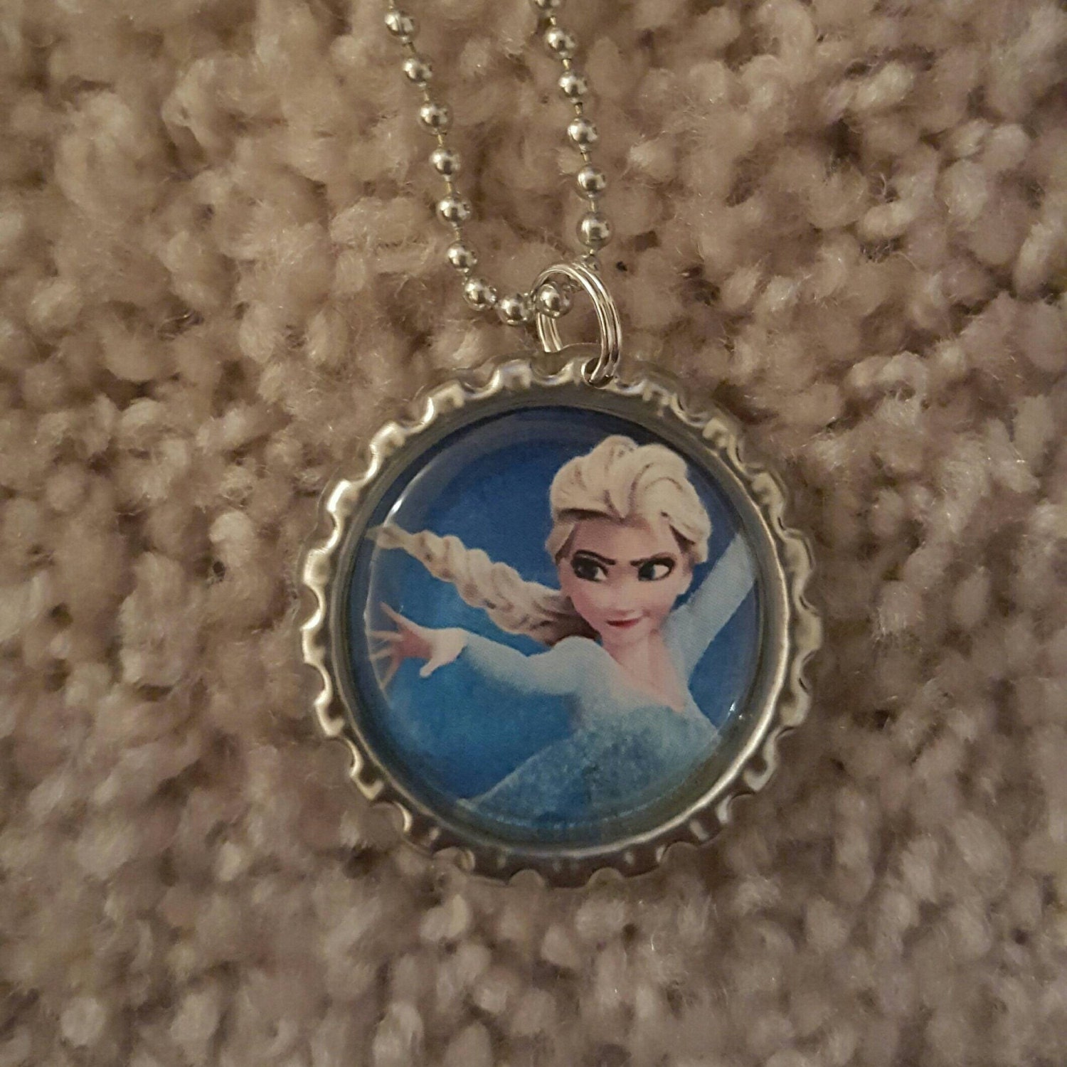 Disney's Elsa necklace by KayTrinkets on Etsy