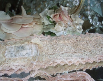 Jeanne d'Arc Living Vintage Shabby Style Apricot, Tea Rose or Powder Rose Color Crochet Belt w/Ties