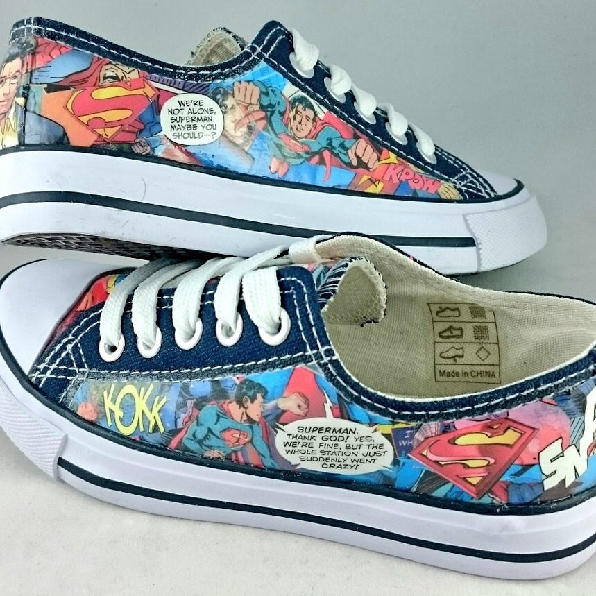 Comic Book Shoes Marvel DC Thundercats Beano von PegstarDesigns