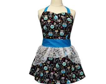 Plus Size Skeleton Cats with Fishbowls Apron, Day of the Dead, Black and Turquoise, White Lace Ruffle, Plus Size Clothing, Delantal