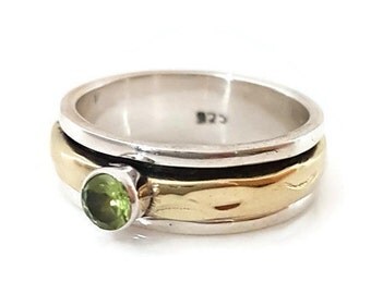 Peridot Spinner Ring Narrow Silver/Brass, Birthstone Ring, Peridot Jewellery, Spinner Ring, August Birthstone Jewellery, Mistry Gems, SP46P