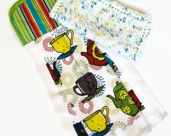 Hanging Kitchen Towel and Dishcloth; Kitchen Set; Tea Cup Towel; Knit Dishcloth